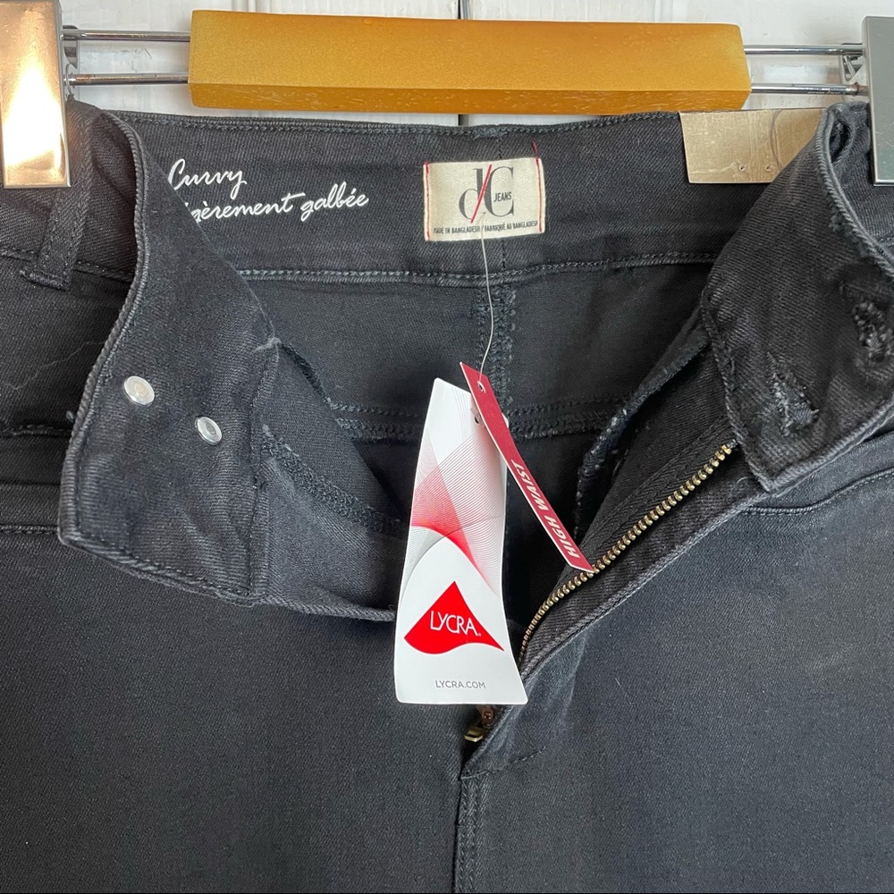 Cropped Black Denim - Picture 6 of 9